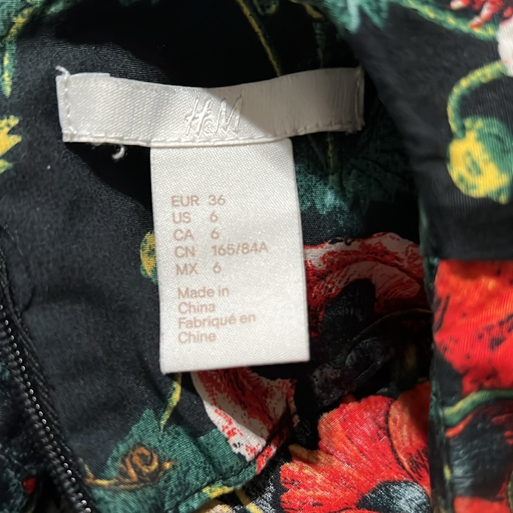 H&M Top Size 6 - Picture 6 of 8